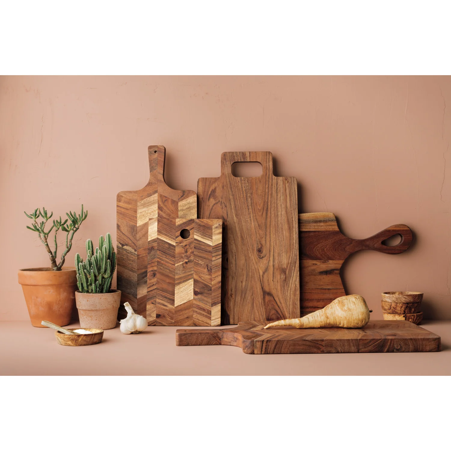 Acacia Rustic Edge Serving Paddle 23" - Image 3