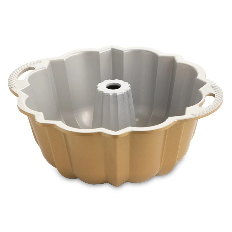 Anniversary Bundt Pan 10-15 Cups - Image 3