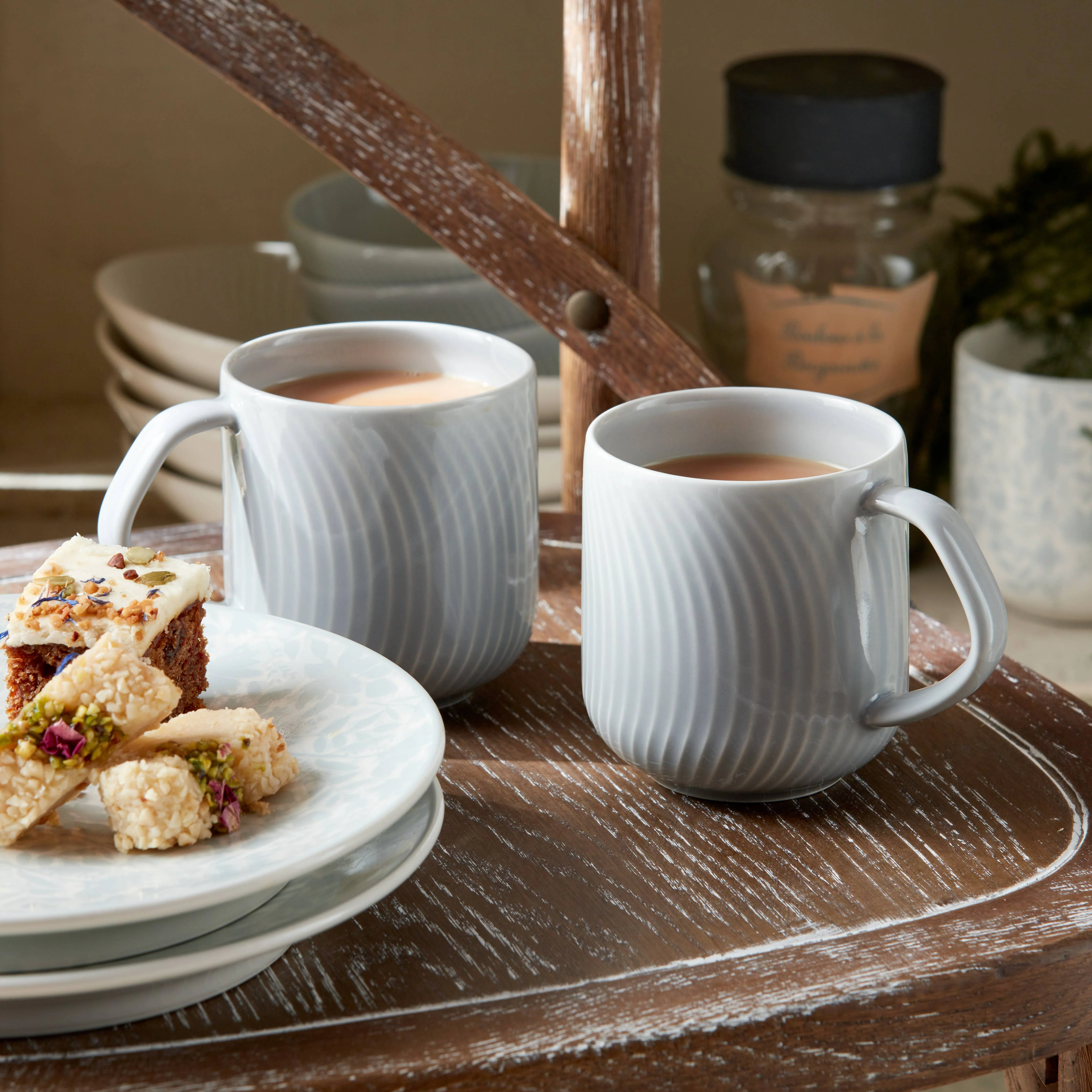 Arc Grey Large Mug - Image 4