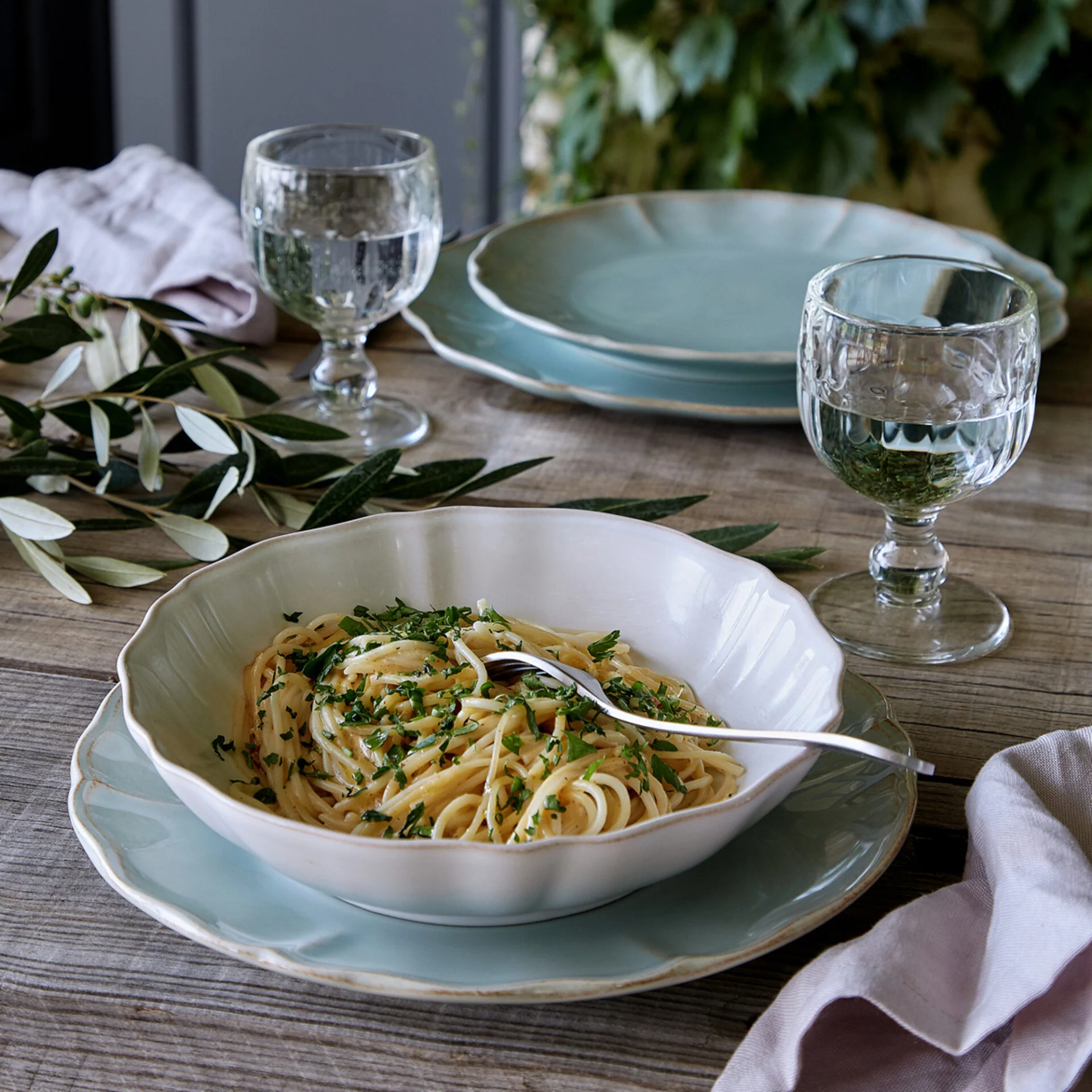 Costa Nova Alentejo Pasta Bowl White - 9in - Image 3