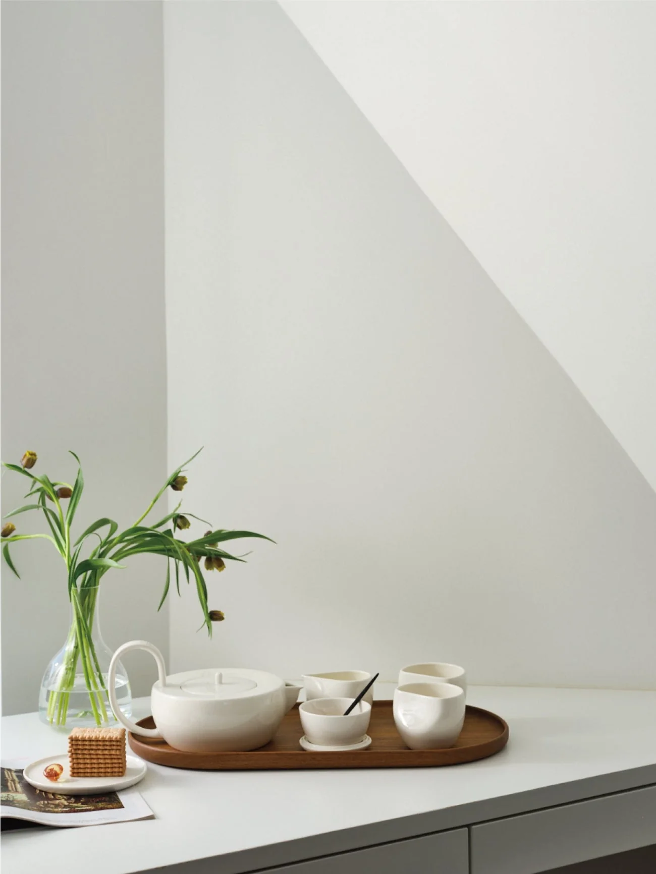 førs studio large teapot - white (40% off at checkout) - Image 3