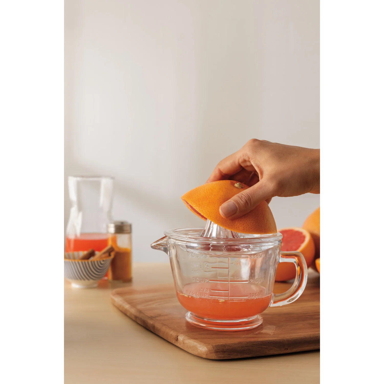 Glass Citrus Reamer - Image 3