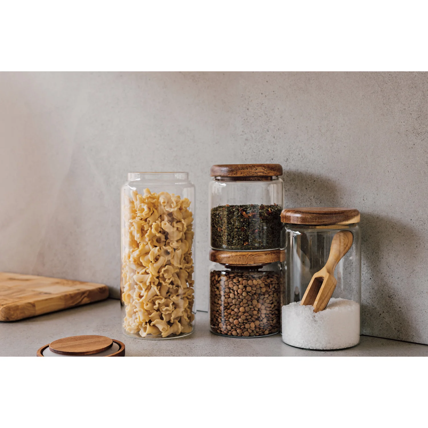 Glass Jar with Acacia wood lid - 20 oz - Image 2