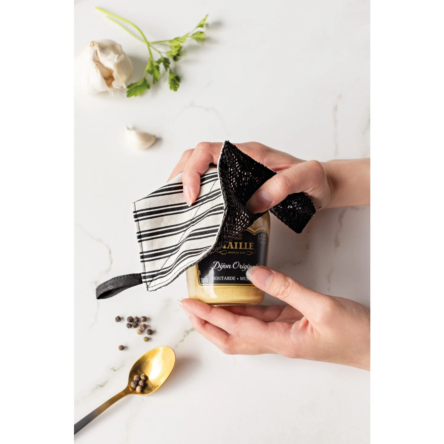 Gripper Jar - Ticking Stripe - Image 2