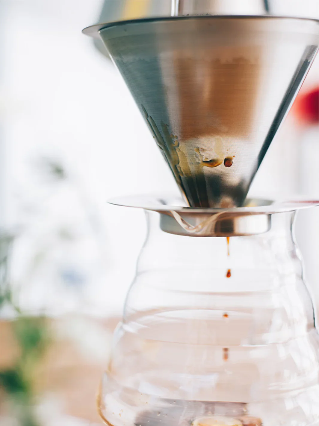 Hario 02 Dual Mesh Filter Dripper - Image 10
