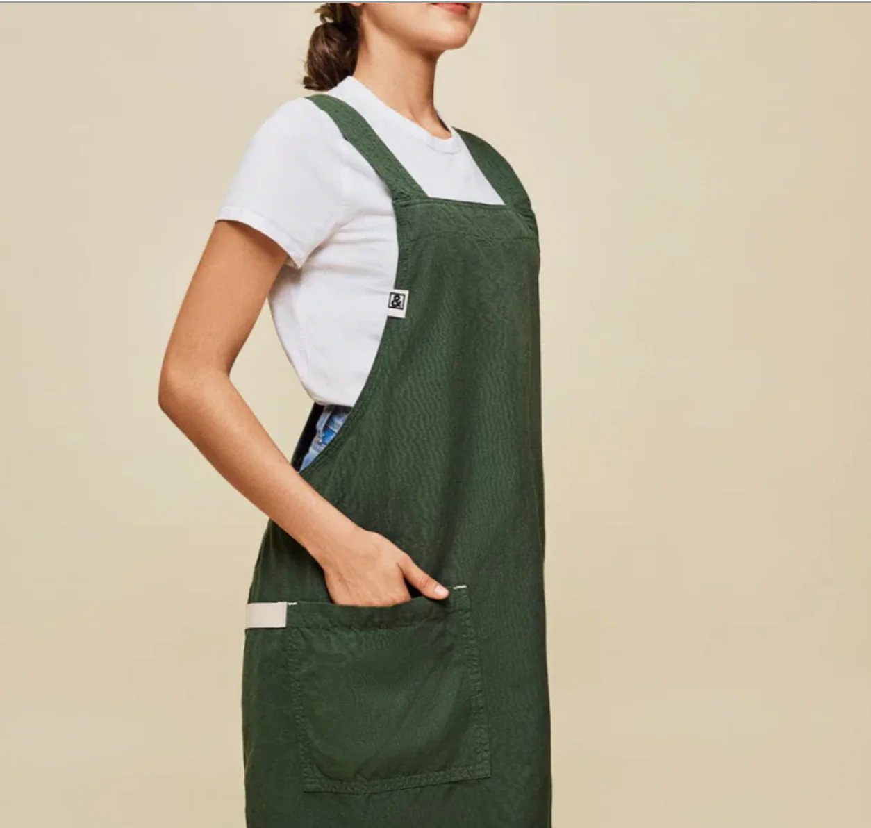 Hedley & Bennett The Smock Apron - Broccolini Green - Image 7