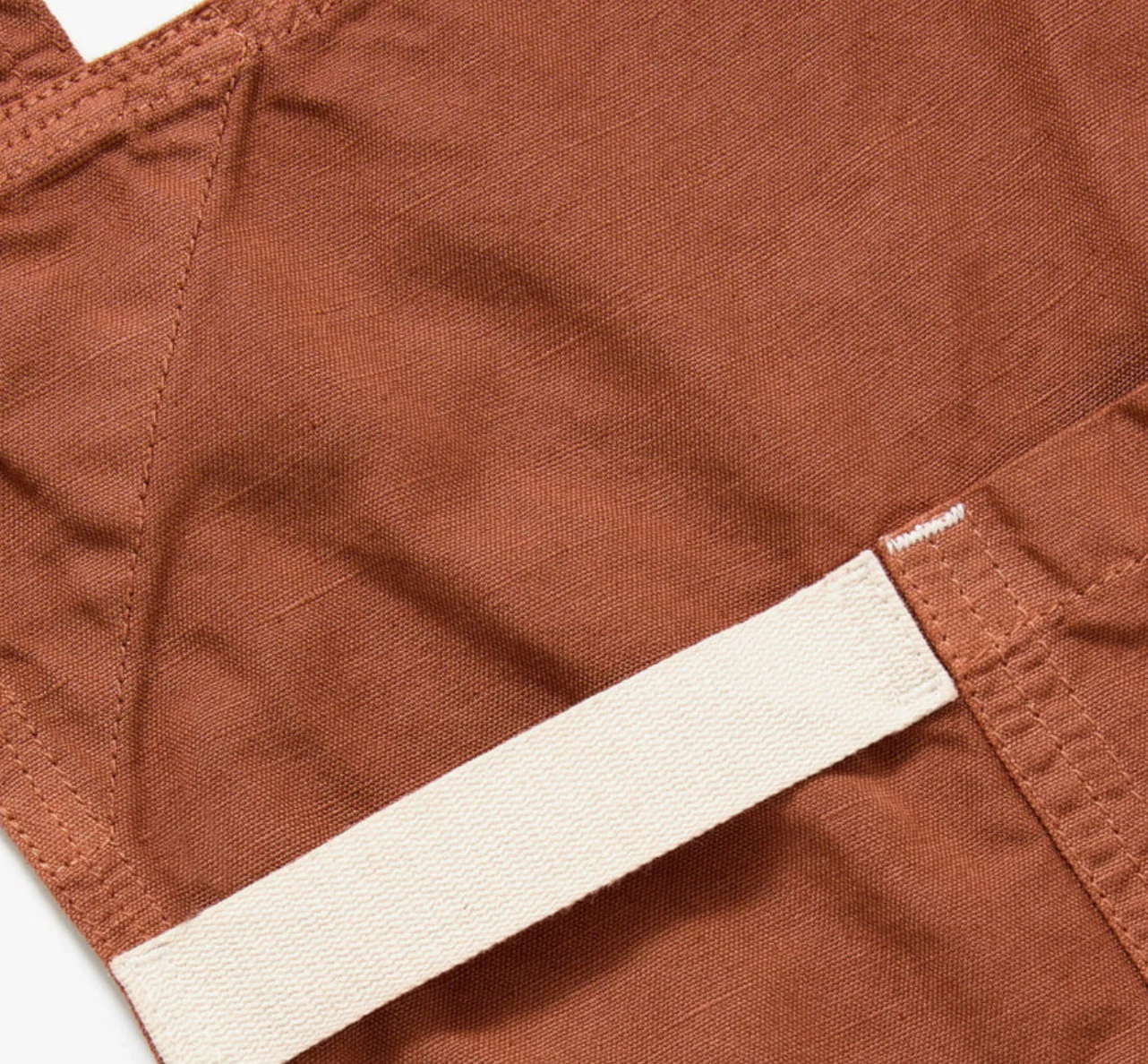 Hedley & Bennett The Smock Apron - Harissa Red - Image 7