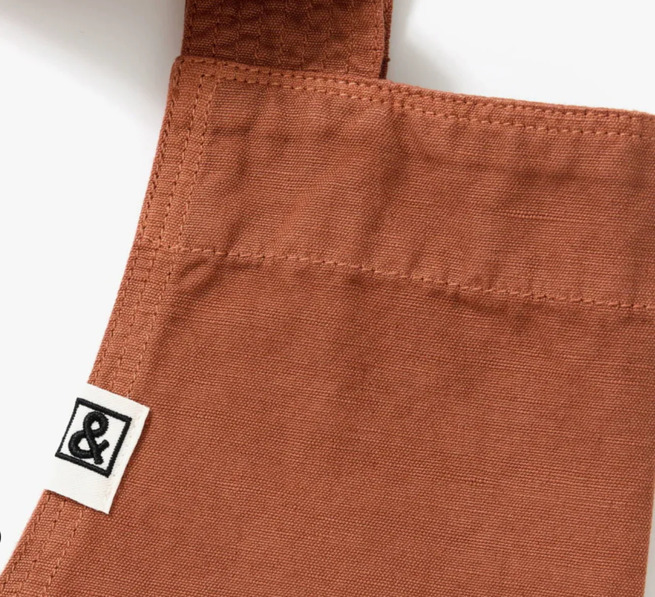 Hedley & Bennett The Smock Apron - Harissa Red - Image 8