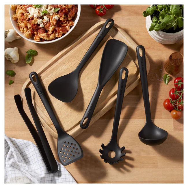 Henckels Silicone Onyx Multi Spoon Black - 30cm - Image 3