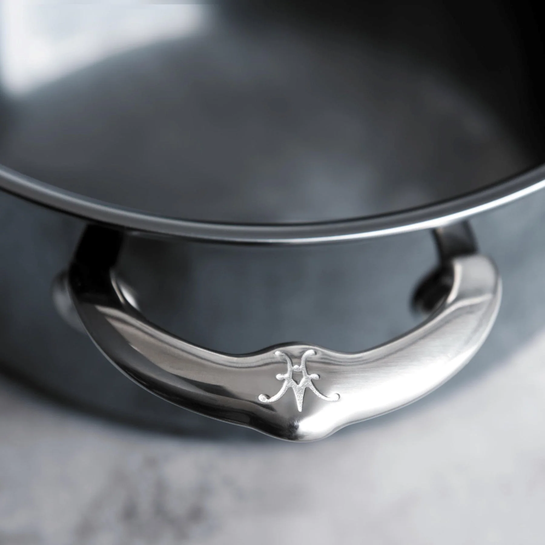 Hestan NanoBond 3qt Soup Pot - Image 4