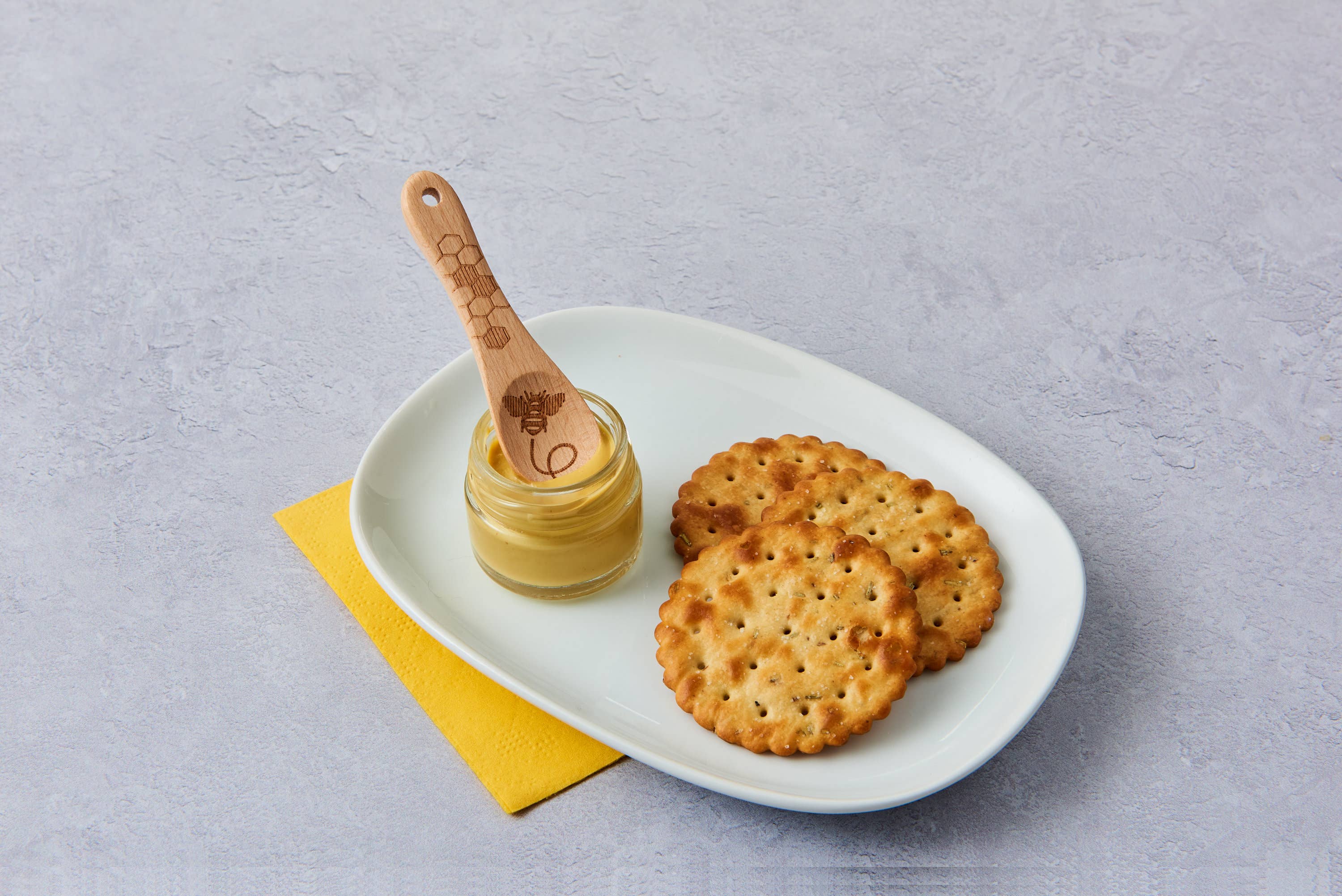 Beechwood Mini Spoon Honey Bee - Image 2