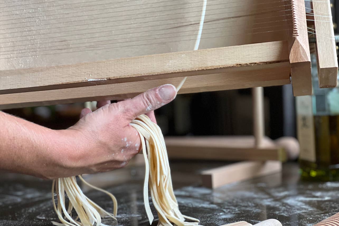 Italian Pasta Chitarra with Rolling Pin - Large - Image 6
