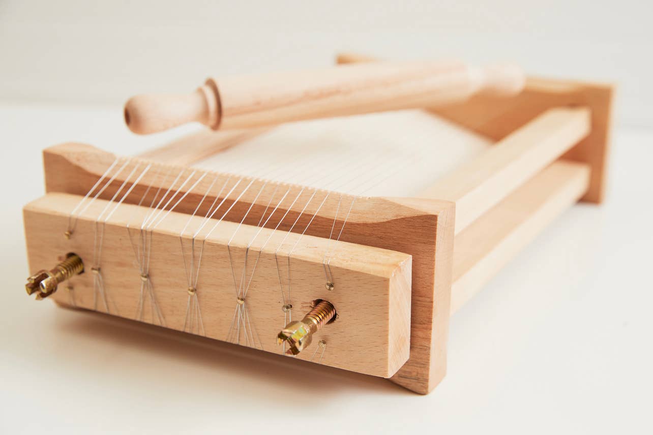 Italian Pasta Chitarra with Rolling Pin - Large - Image 8