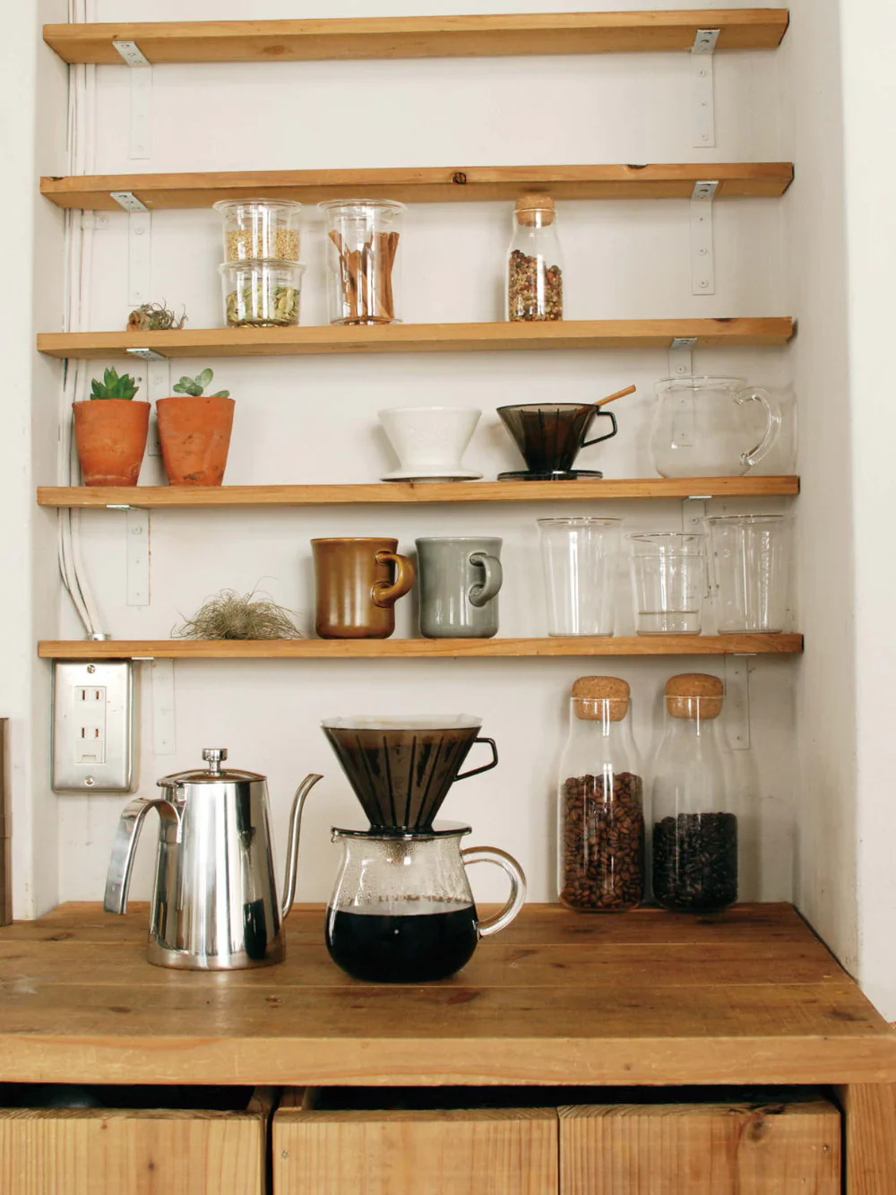 KINTO Slow Coffee Style Coffee Server (600ml/20oz) - Image 2