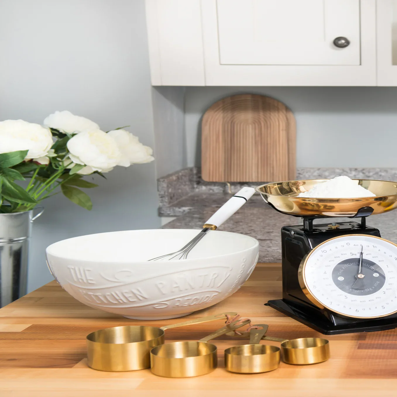 Kitchen Pantry Brass Measure Cups S/4 - Image 4