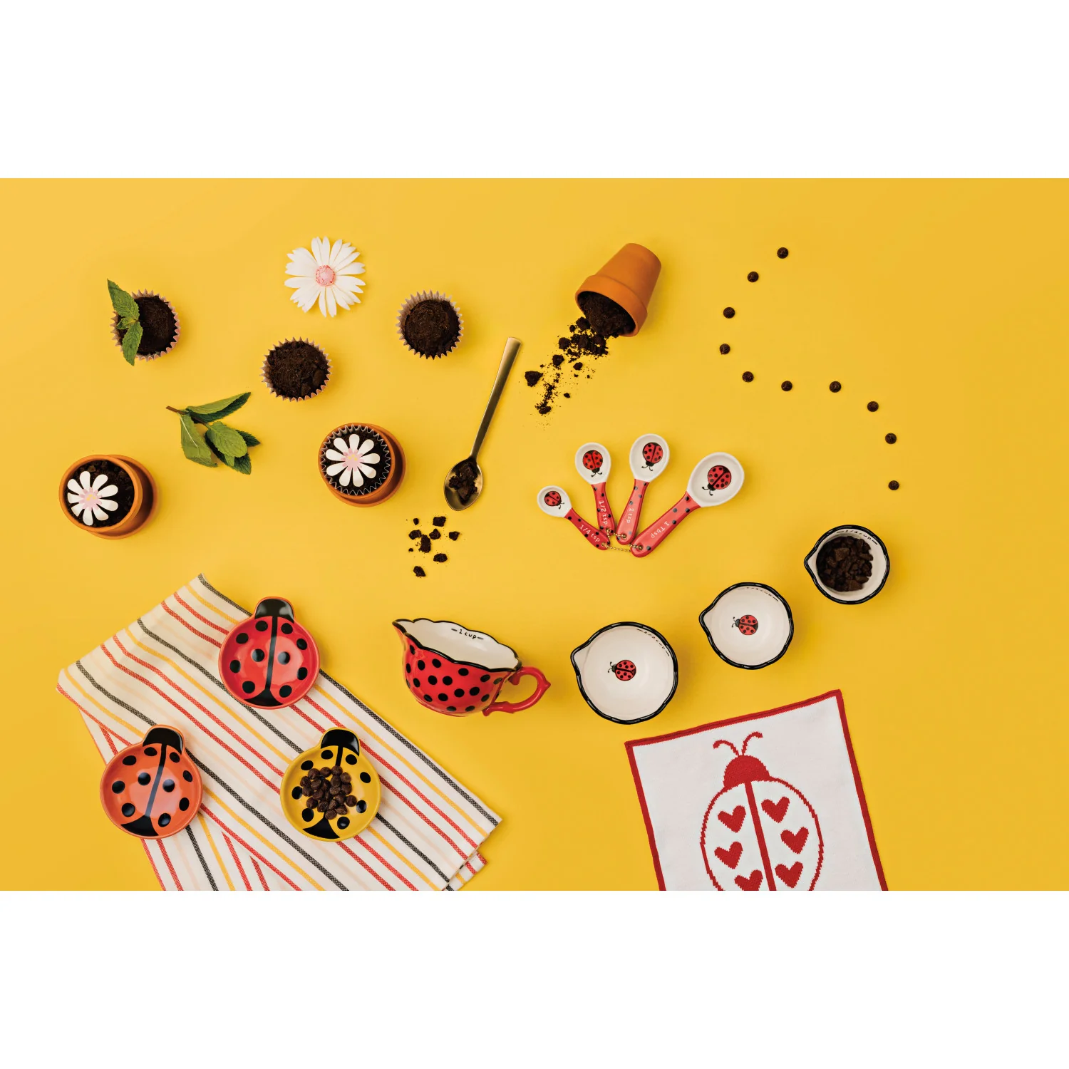 Ladybugs Measuring Spoons Set of 4 - Image 6
