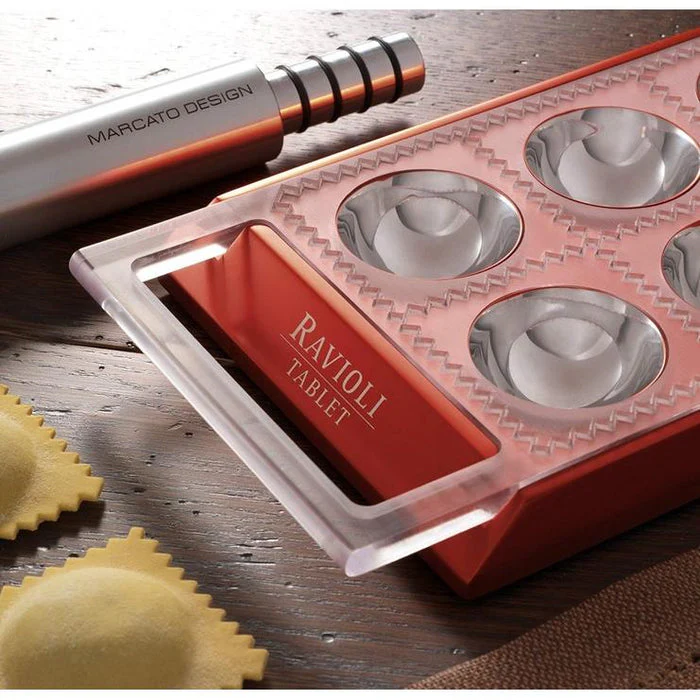 Marcato Ravioli Tablet with Rolling Pin - Red - Image 2