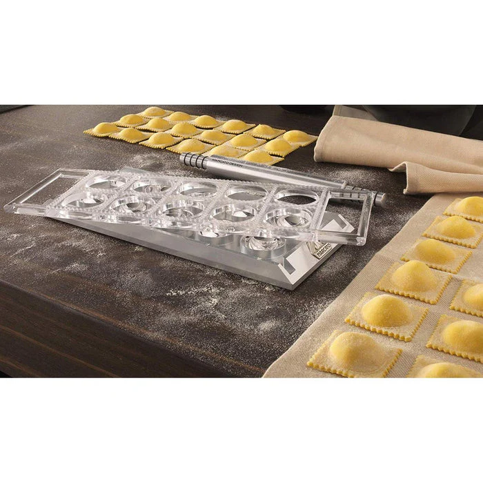 Marcato Ravioli Tablet with Rolling Pin - Silver - Image 2