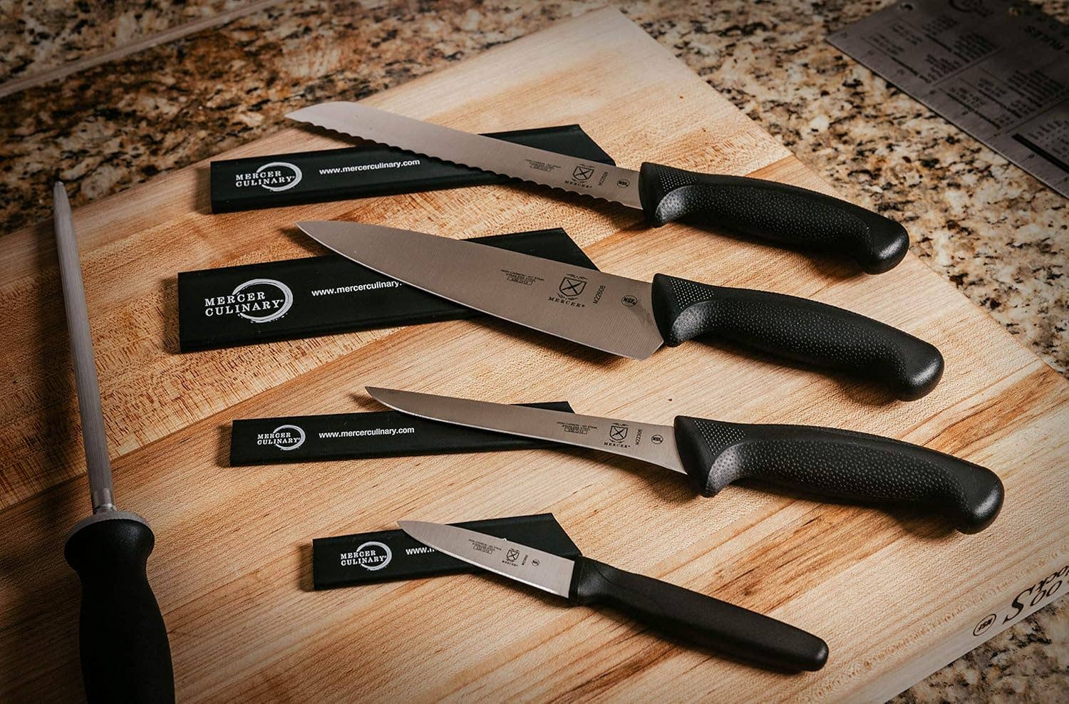 Mercer Culinary Knife Guard 8" x 2" - Black - Image 4