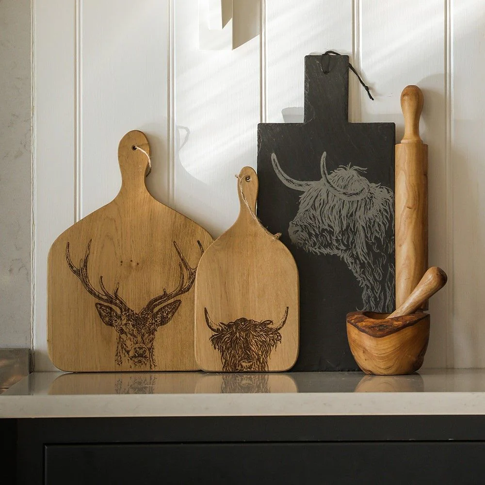 Oak Hanging Paddle - Small - Highland Cow - Image 3