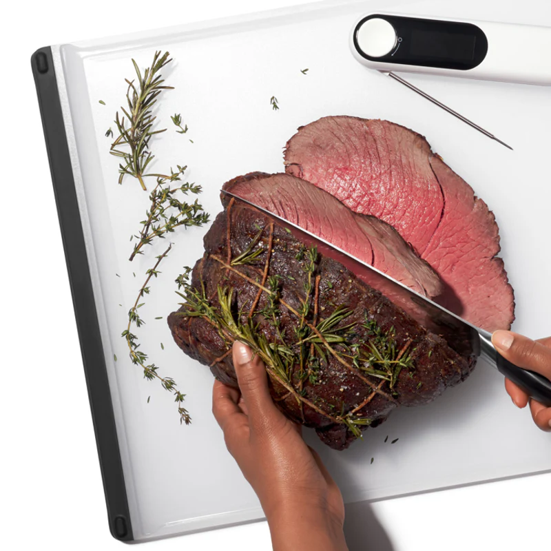OXO Carving Board 54 x 37cm - Image 2