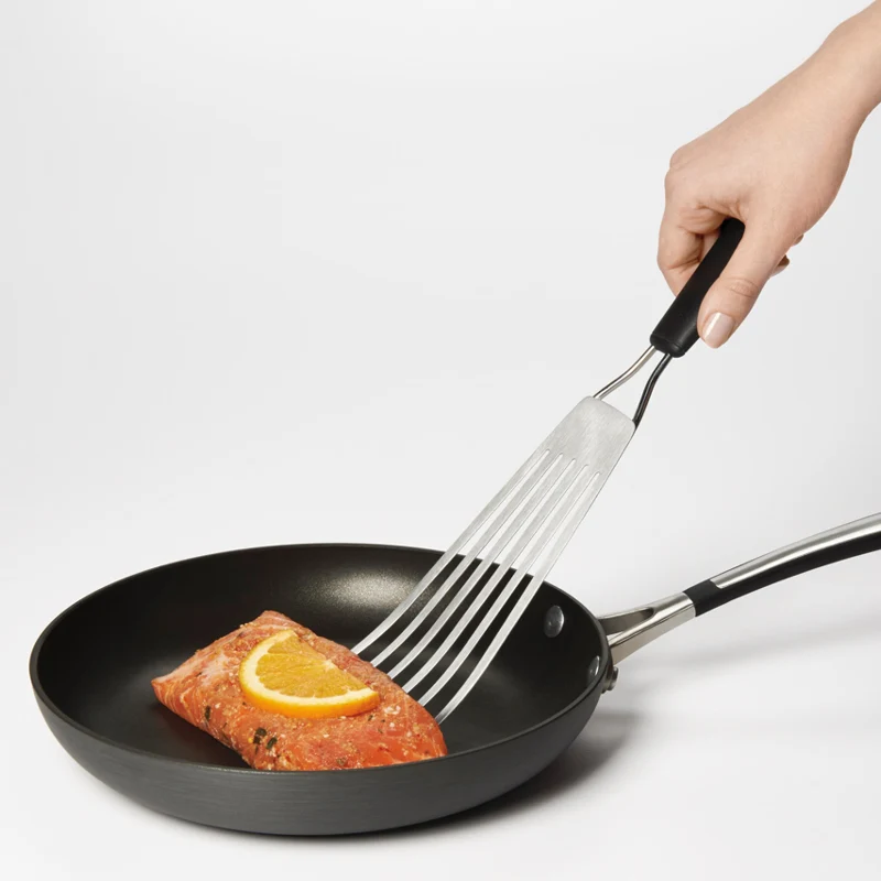 OXO Fish Turner 13.75" - SS - Image 3