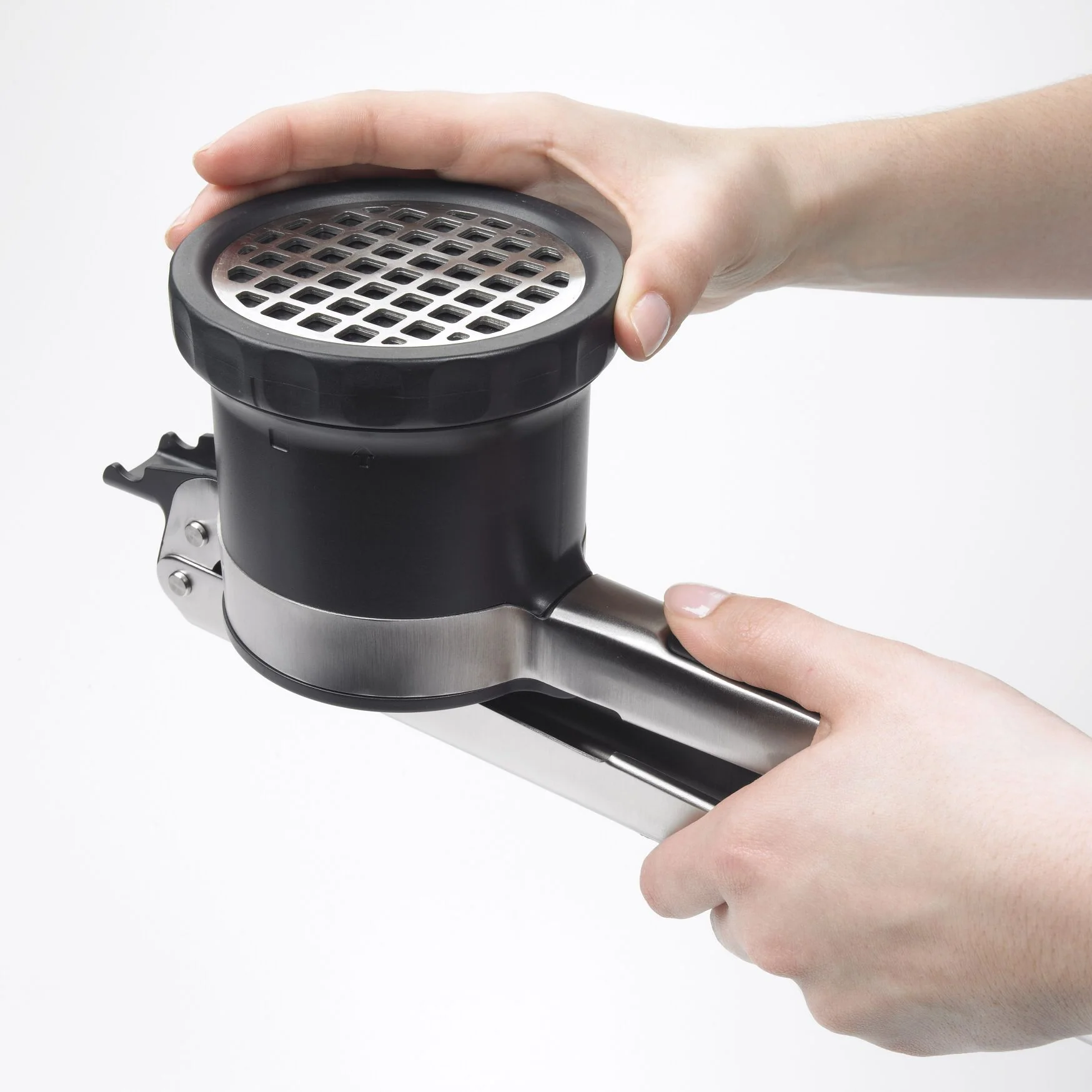 OXO Good Grips 3-in-1 Adjustable Ricer - Image 4