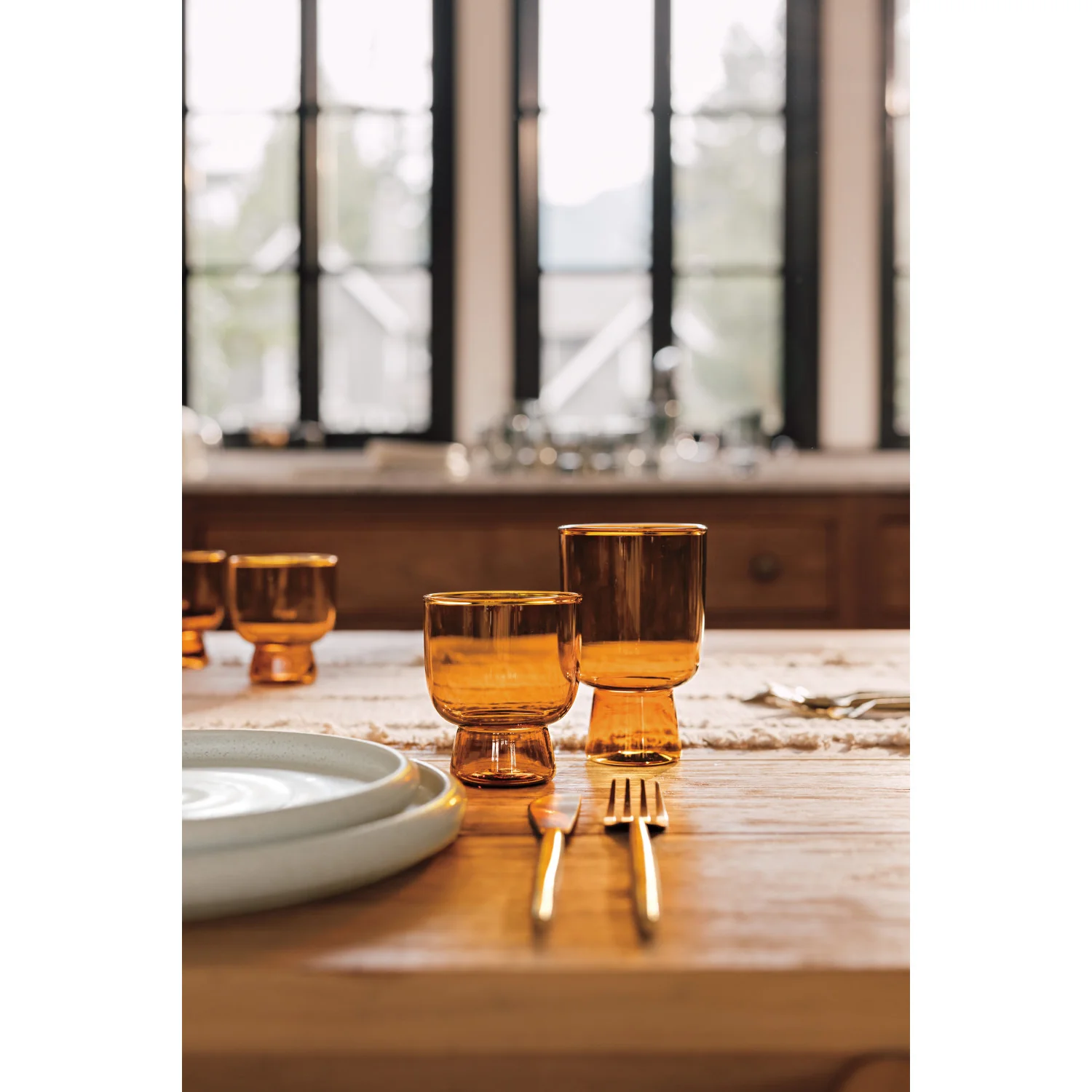 Pedestal Glass 7 oz - Amber - Image 2