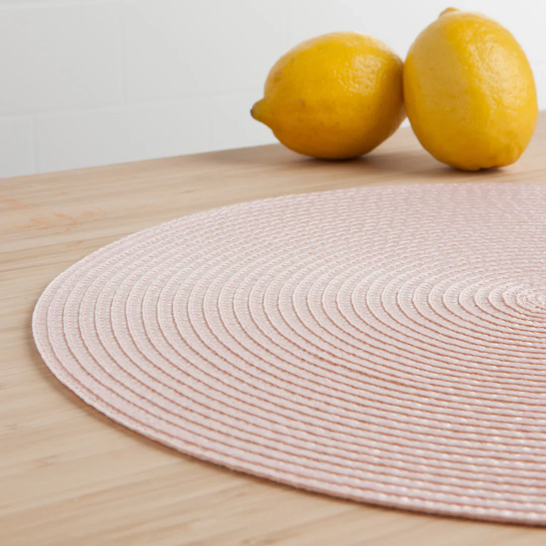 Placemat - Disko Shell Pink Round - Image 2