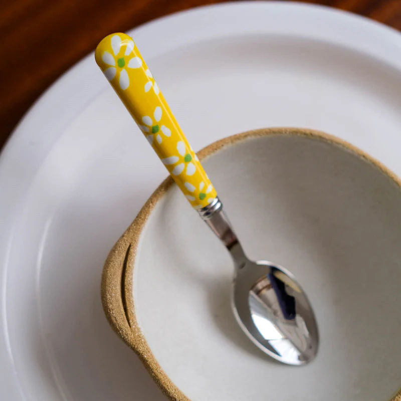 Sabre Marguerite Daisy Tea Spoon - Yellow - Image 2