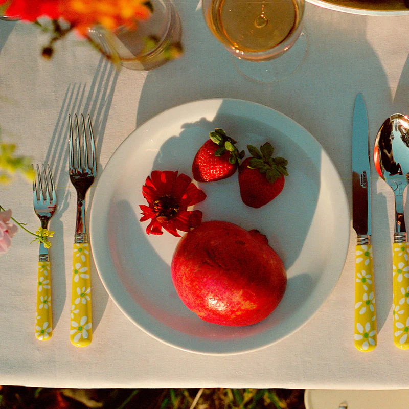 Sabre Marguerite Daisy Tea Spoon - Yellow - Image 3