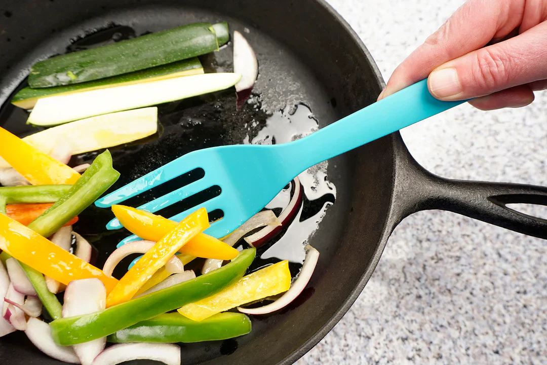 Silicone Fork - Turquoise - Image 3