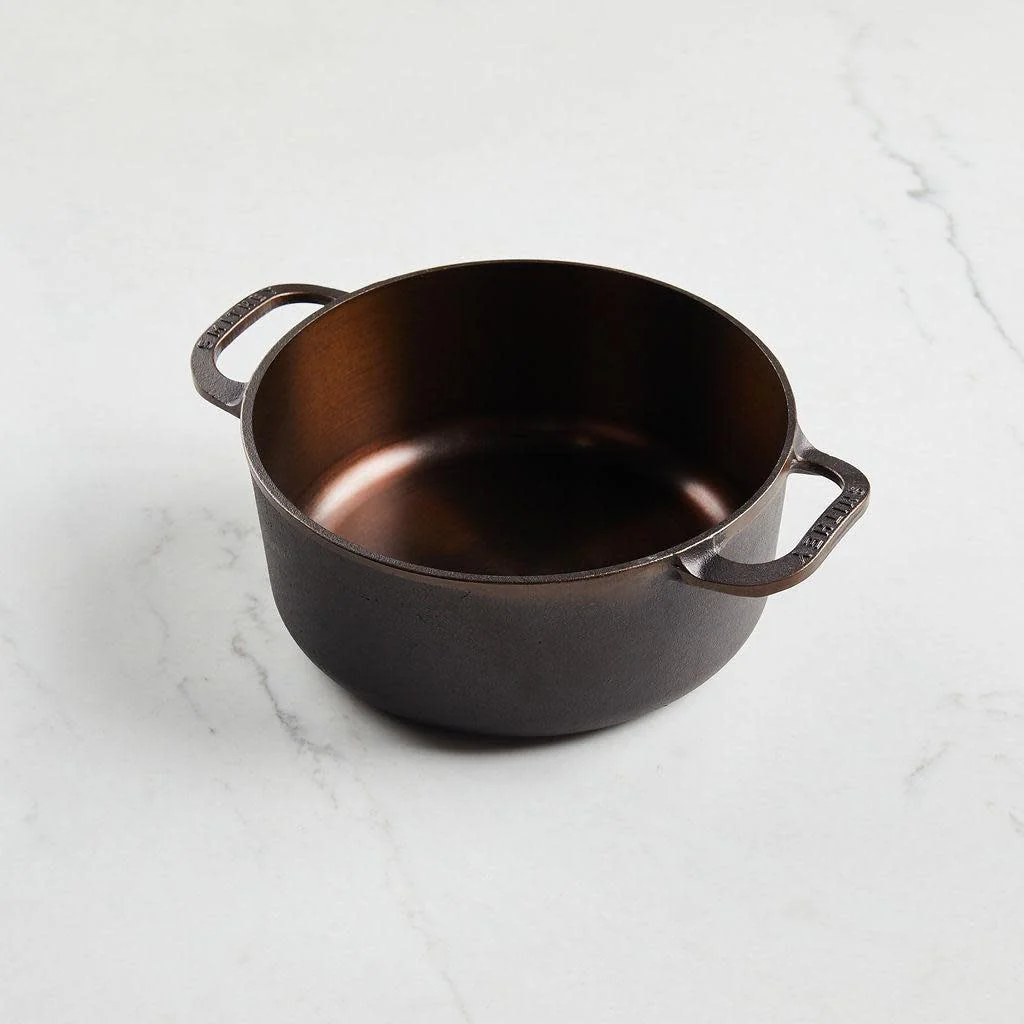 Smithey 5.5 Qt Dutch Oven *Price includes $55 Tariff - Image 2