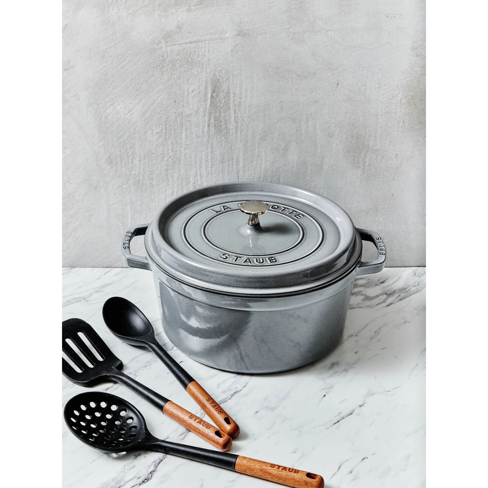 Staub Round Cocotte 3.7L / 4-Qt Graphite Grey *On Sale* - Image 9