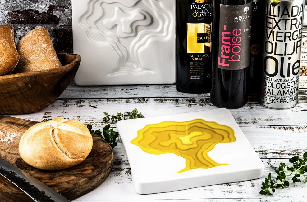 Style de Vie Ceramic Olive Oil Bowl Tree - Image 3