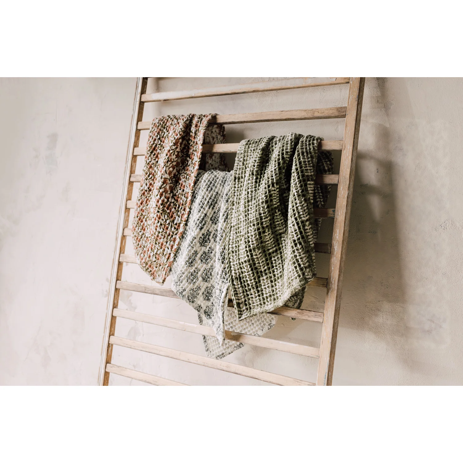 Waffle Tea Towel Blomma Block Print - Image 3